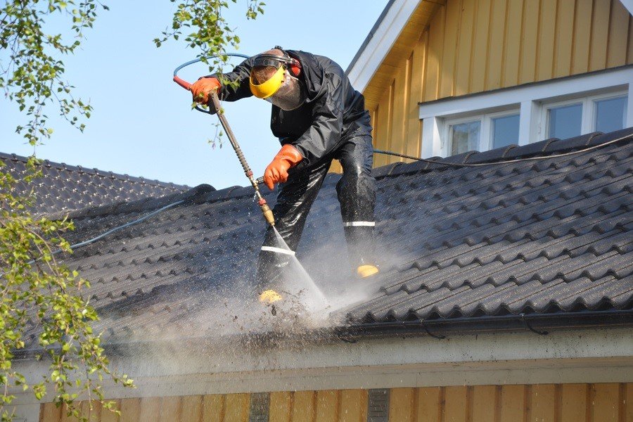 Best Roof Cleaning Services -6